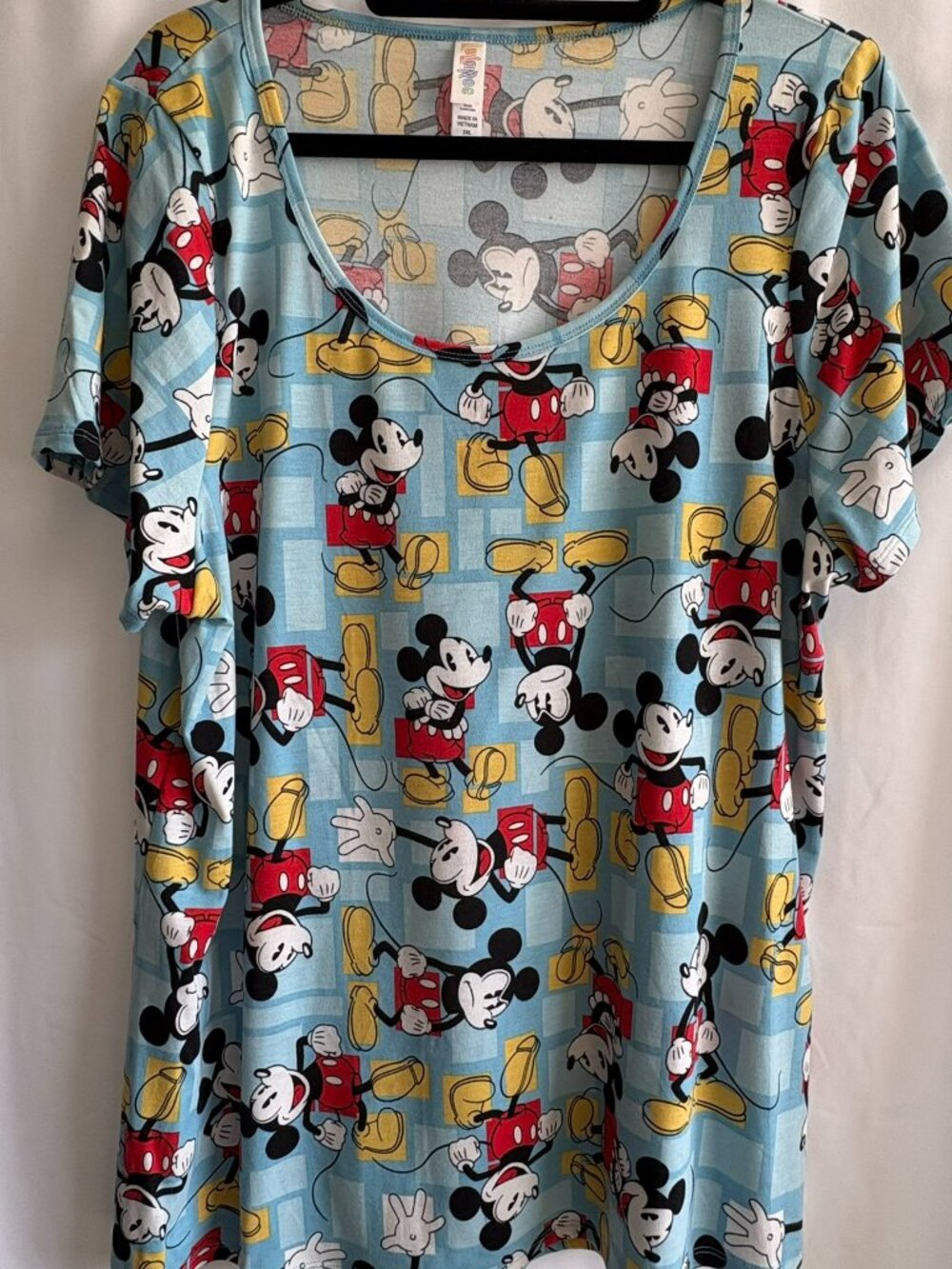 LuLaRoe Classic T 2XL Mickey Mouse Light Blue Disney Tee